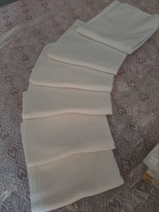 Pătuț pentru copii in 3 mod reglare inaltime plus saltea si accesorii