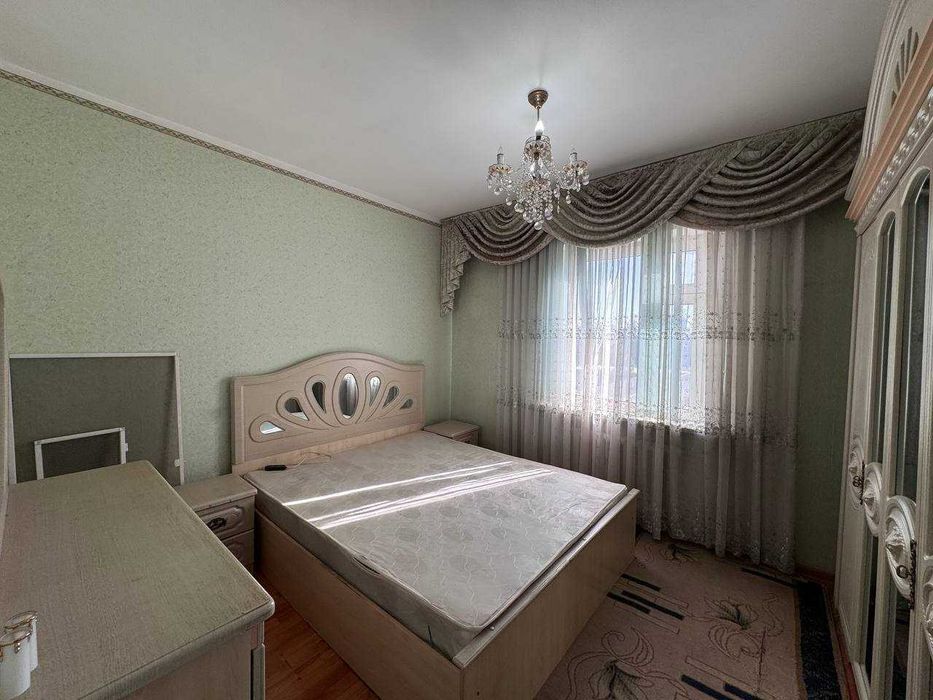 3-комнатная квартира (не торец) ул. Нукусская  ID: 4773