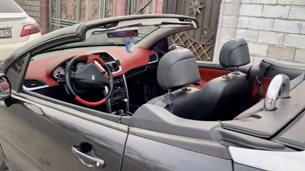 Peugeot 207cc кабриолет