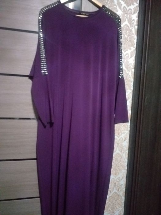 Женская одежда платье длинное  60р