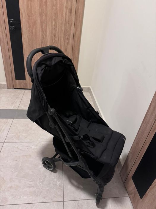 Коляска Evenflo, черный