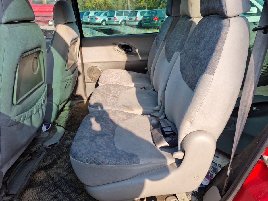 Форд галакси 1.9 дизел 110 к.с 6+1 само на части