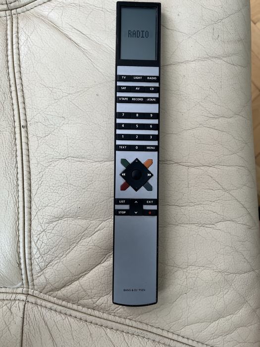 Beo4 Remote Control – Bang & Olufsen дистанционно