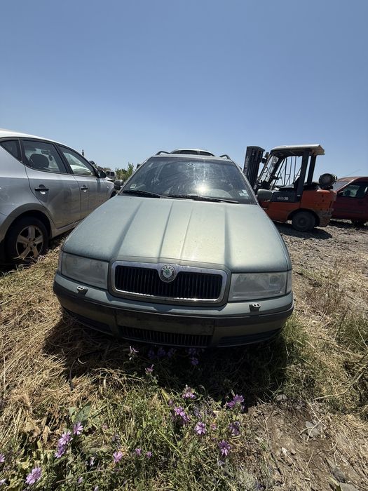 Шкода  октавия комби 2 ка дизел на части