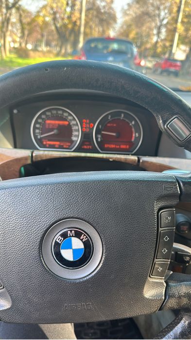 Vand bmw seria 740 D model e65