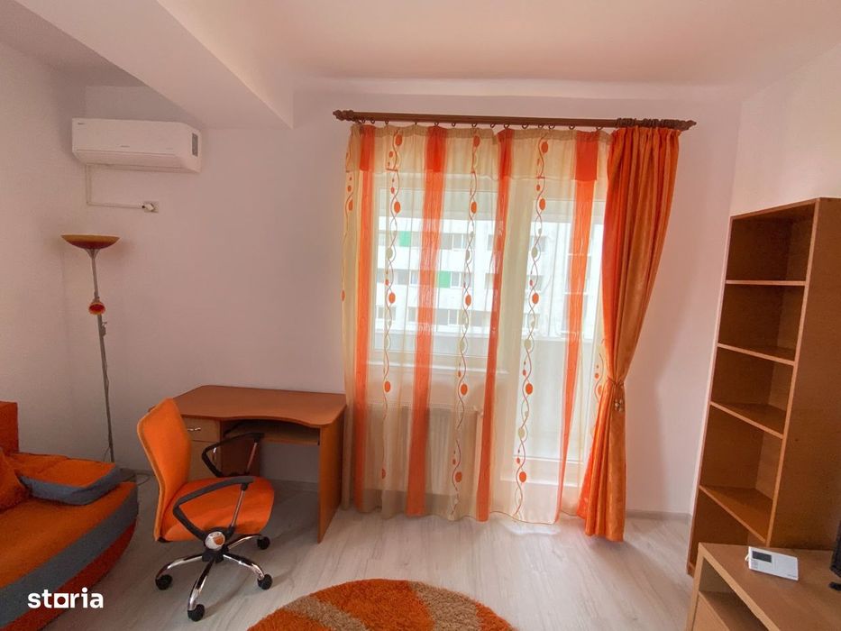 Închiriez apartament  2 camere - 50mp - Decomandat