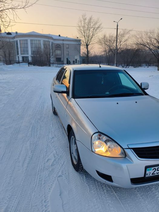 Продам автомобиль Лада приора 2172