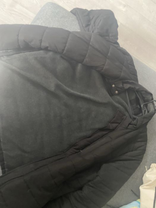 Куртка зимняя, торг уместен