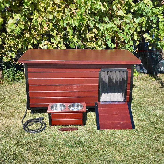 Cusca Caine Izolata Cu Incalzire Electrica & Fereastra Culoare Castana