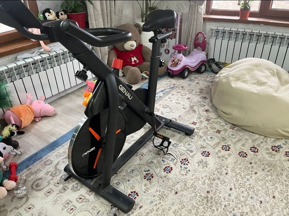 Велотренажёр GENAU