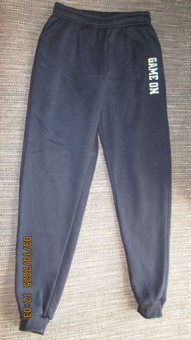 Лот от ватирани долнища (Анцузи)