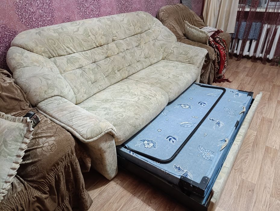 Продается  раскладной диван