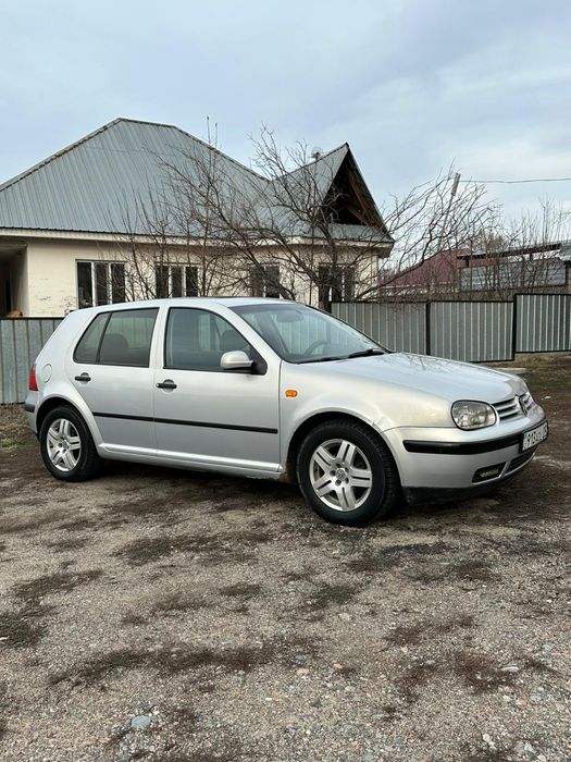 Volkswagen golf 4