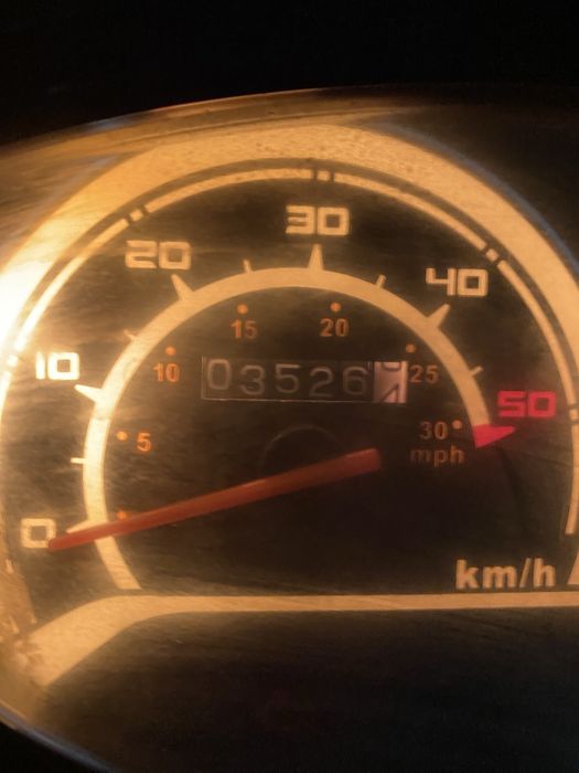 Продам мопед беннали 180куб м12