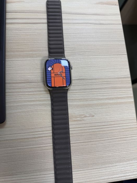 Apple watch Hermès 8 45mm