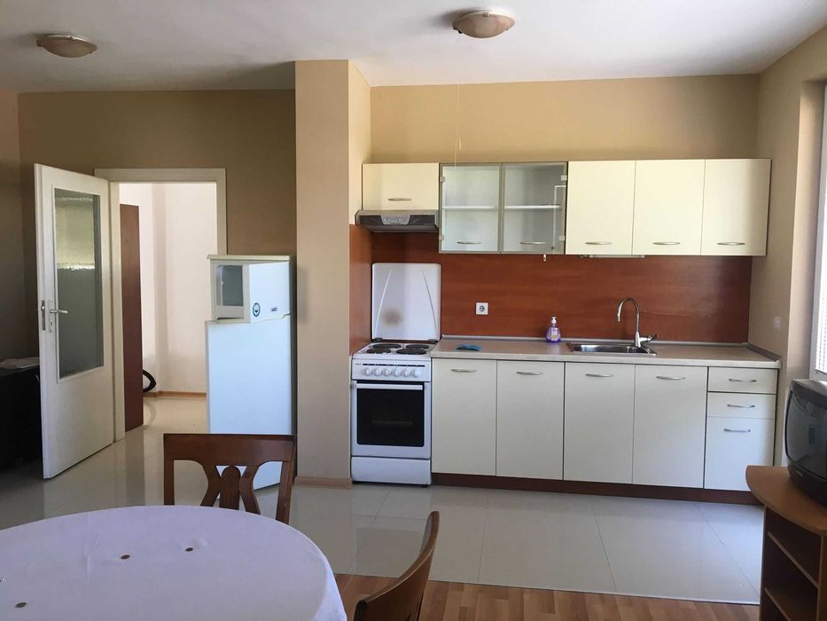 Дава се под наем Едностаен апартамент в София, Център - 40 кв.м за 400 € - Снимка #1