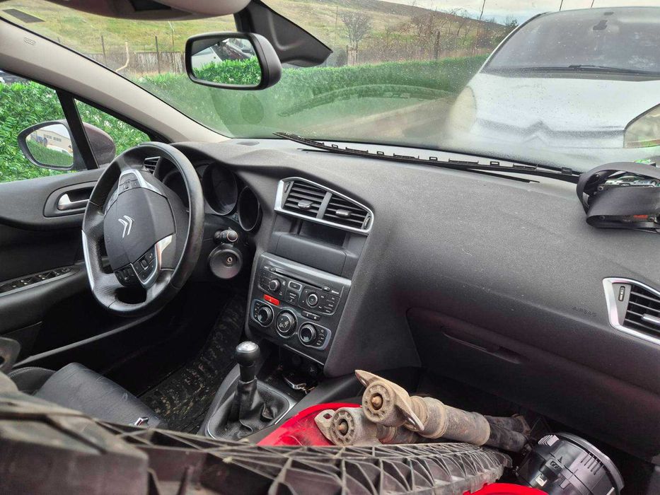 Citroen C4 1.6 120кс бензин  на части -ПЕРФЕКТЕН МОТОР!