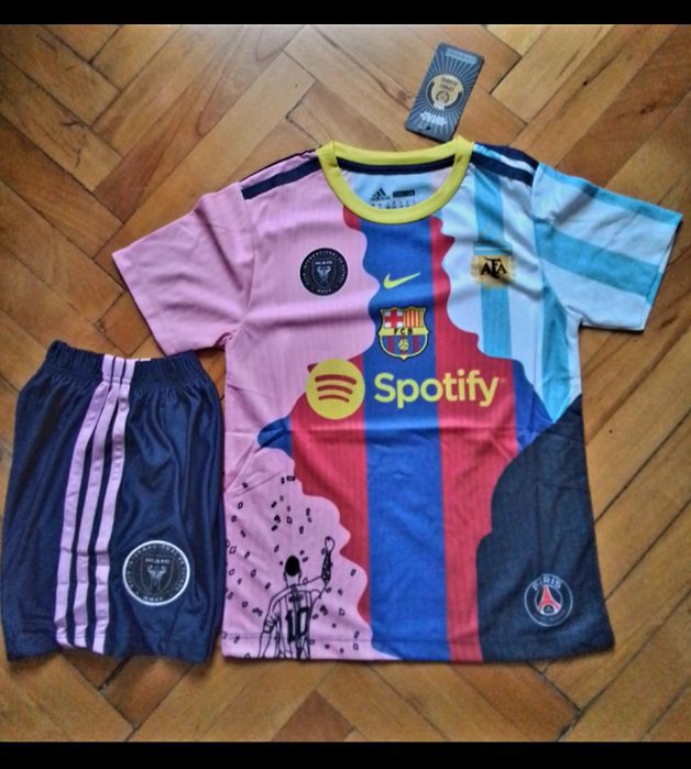 MESSI 10 CR7  детско юношески футболни екипи Колекционерски