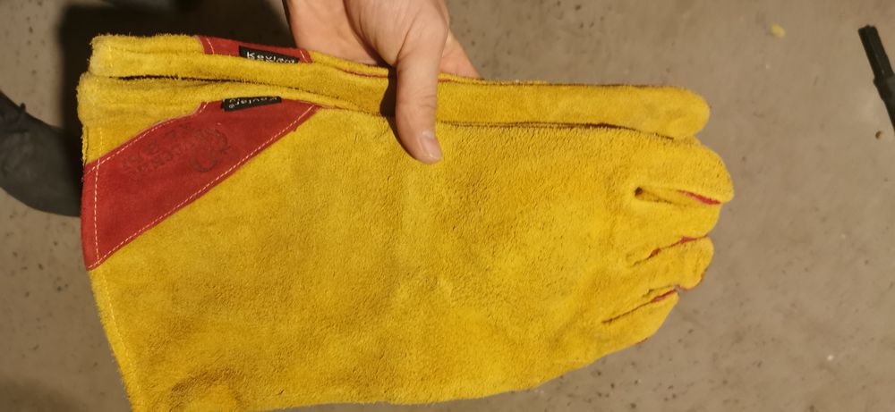 Краги сварочные перчатки. Резчика рукав.