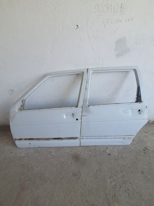 Tico eshiklar soatiladi zang urgan joyi yoq