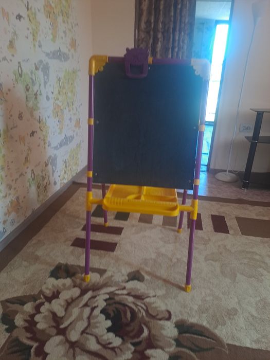 Продам доску ученическую