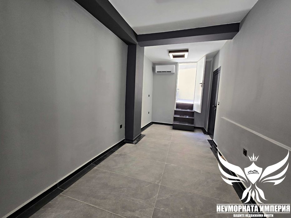 Продавам ново помещение, офис, студио, магазин 100кв. Пловдив център