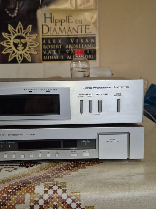 Linie Akai tiner si timer