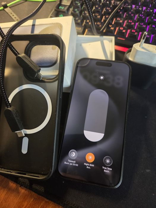 Iphone 15 pro 256gb.