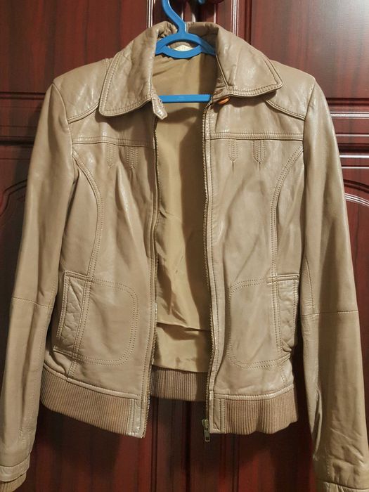 Женские демисезонные куртки