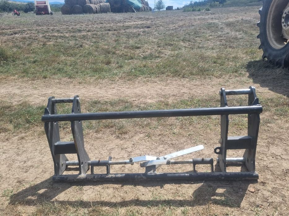 Adaptor pentru încărcător