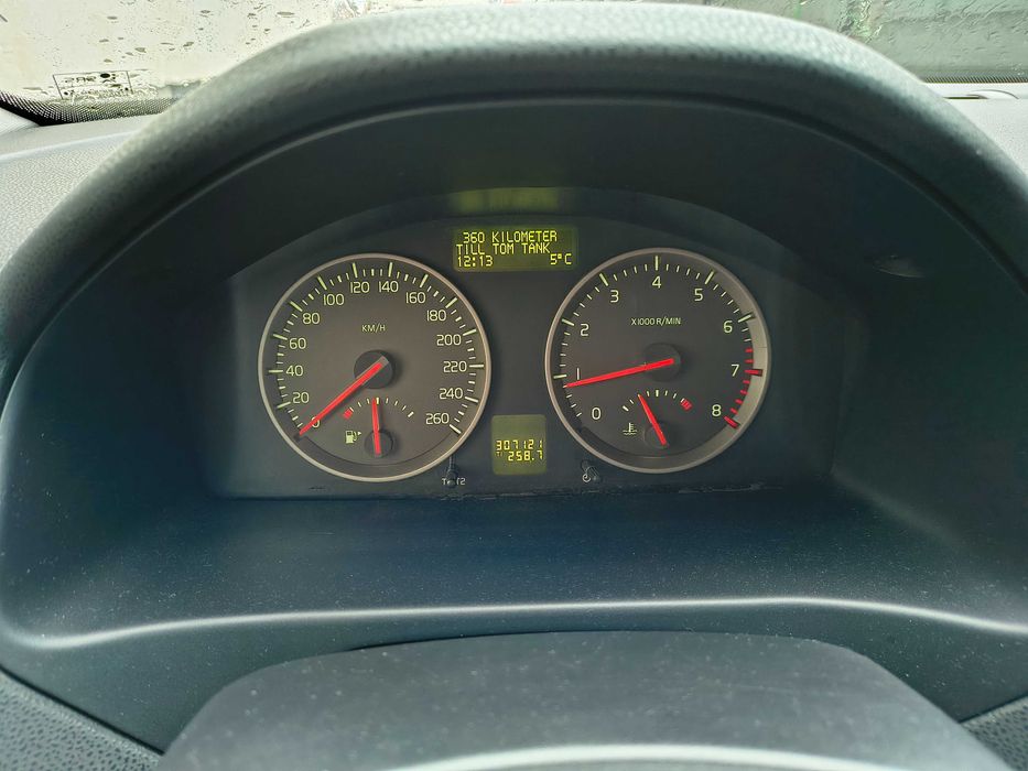 Vând Volvo C30 1.6 benzina