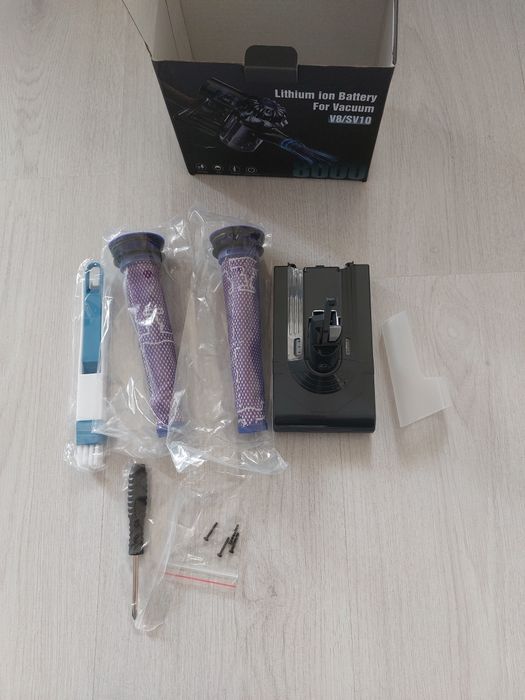 Батерия за прахосмукачка Dyson V8 / SV10 / 8000mAh / 2 броя филтри