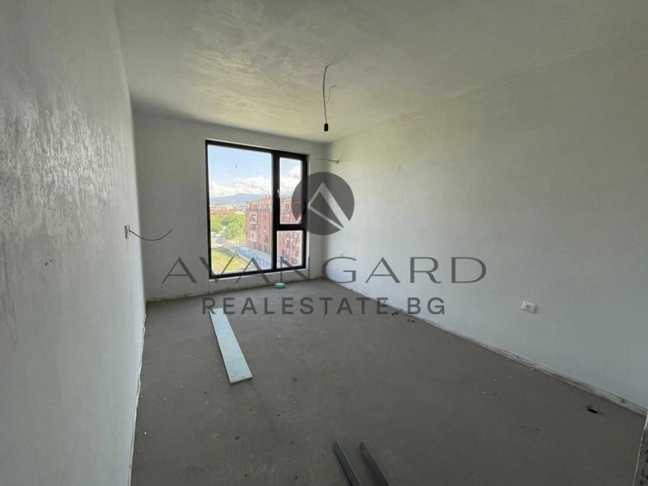 Продава се Двустаен апартамент в Пловдив, Остромила - 70 кв.м за 1643 €/кв.м - Снимка #2