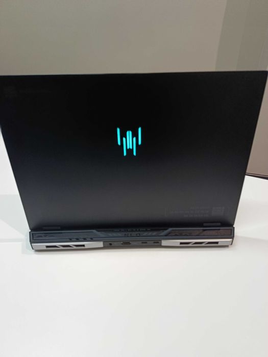 Acer Predator Helios NEO 16