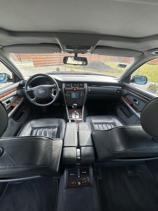 Audi A8 D2, 4.2, V8