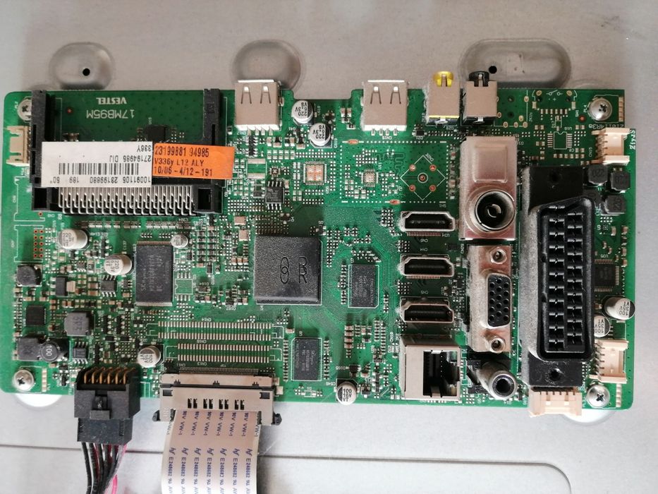 Телевизор HITACHI model 50HZT66 за части