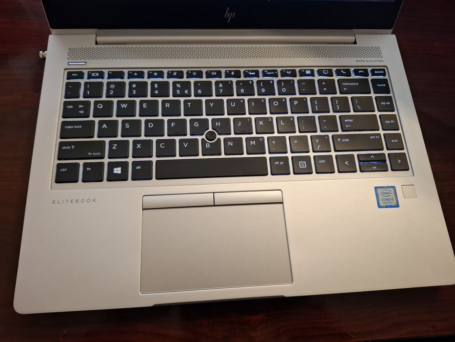 Laptop HP EliteBook 840 G5 – i5-8350U / 8GB RAM / 256GB SSD / Win 10 Pro