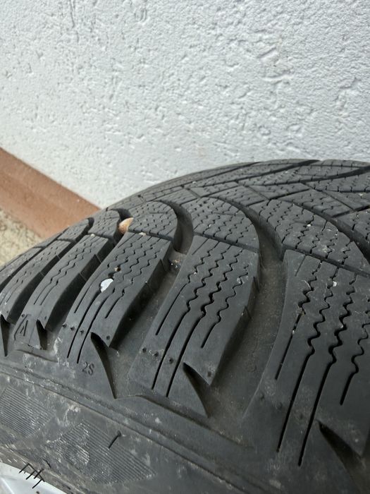 Jante aliaj  17 Vw cu anvelope iarna