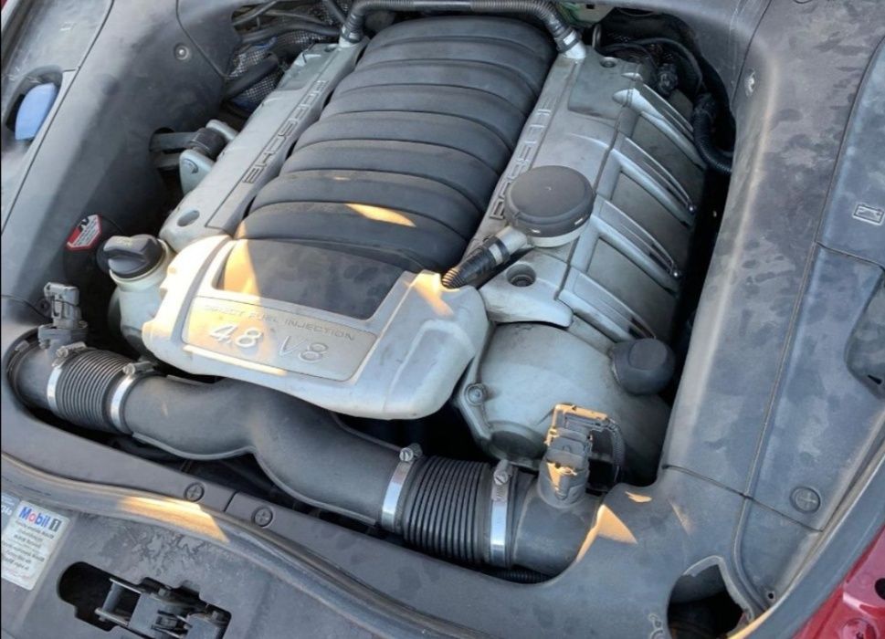 Dezmembrez porsche cayenne GTS TURBO S FACELIFT 2008 4.8 i 3.0 d 4.5