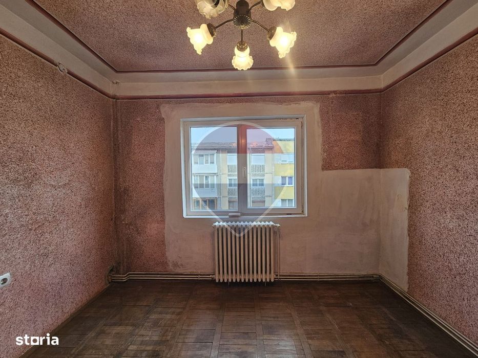 Apartament cu 3 camere