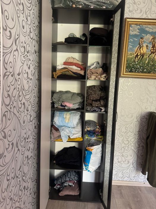 Продаю шкаф. Состояние отличное.