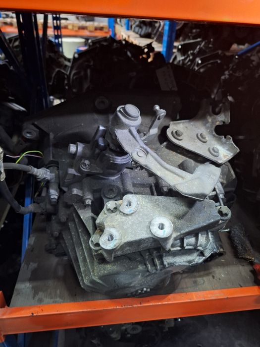 6 степенна ръчна скоростна кутия Fiat Croma 1.9JTD  / Фиат Крома 2006г