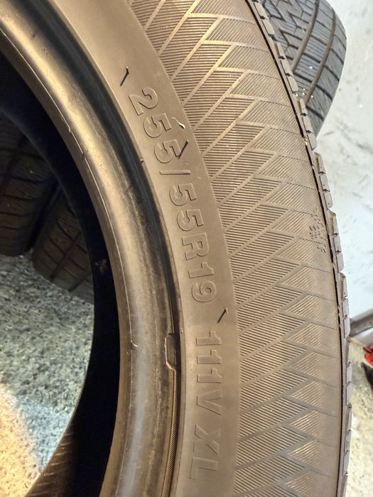 Гуми 255/55/19 GRIPMAX Stature Winter