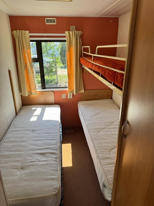 Casa pe roti Casa mobila Casa fara autorizatie / 3 camere / bucatarie /  baie / mobilata si utilata / 29 mp