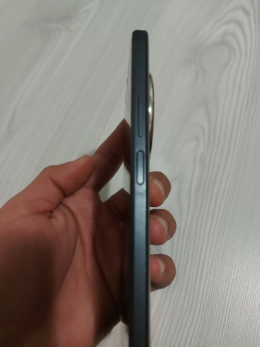 Huawei nova 12İ ЧИСТО НОВ