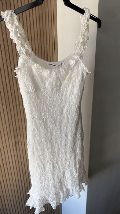Абсолютно нова мини рокля Pull&Bear