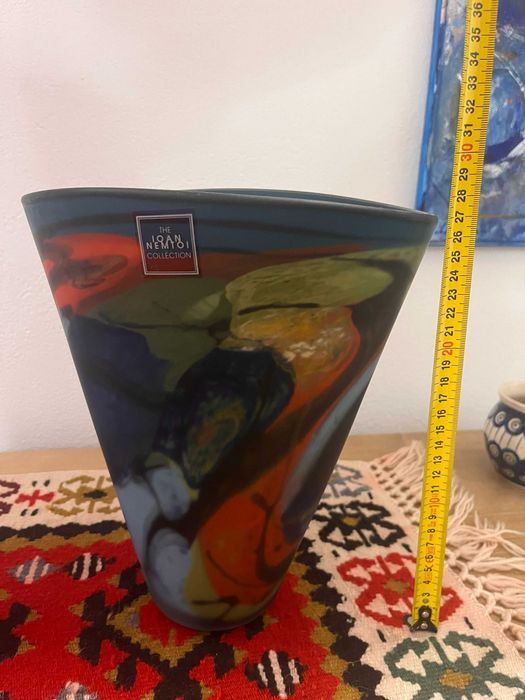 Vază Ioan Nemțoi – sticlă suflată manual, 27 cm, stare perfectă