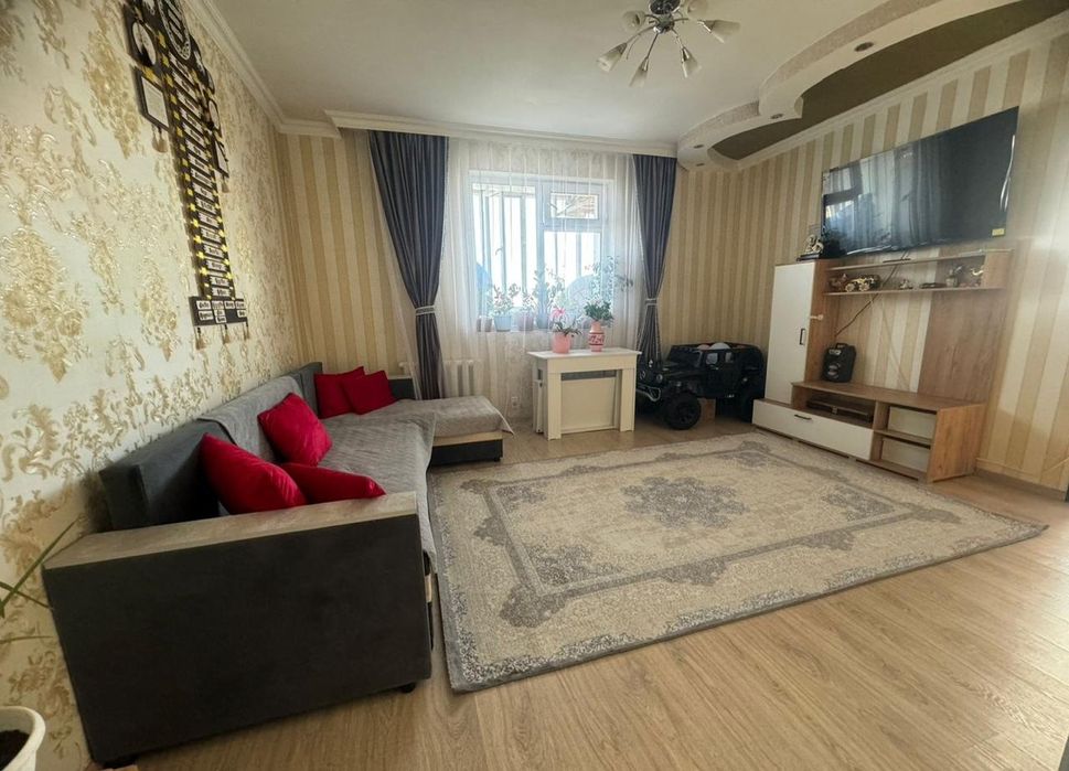 Продам 2 х комнатную квартиру