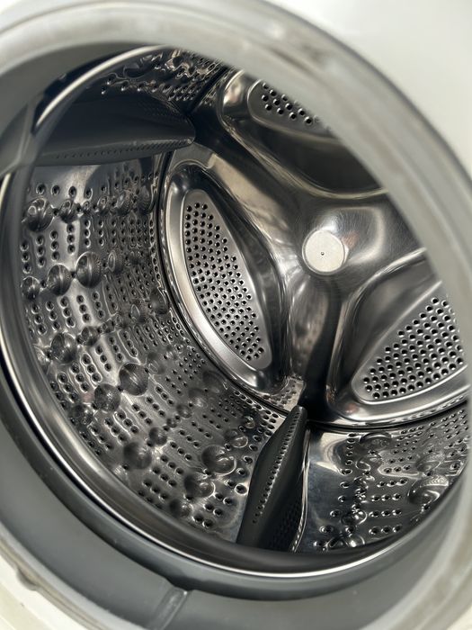 Продам стиральную машину