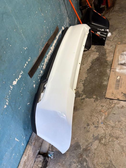 продам бампер приора 2